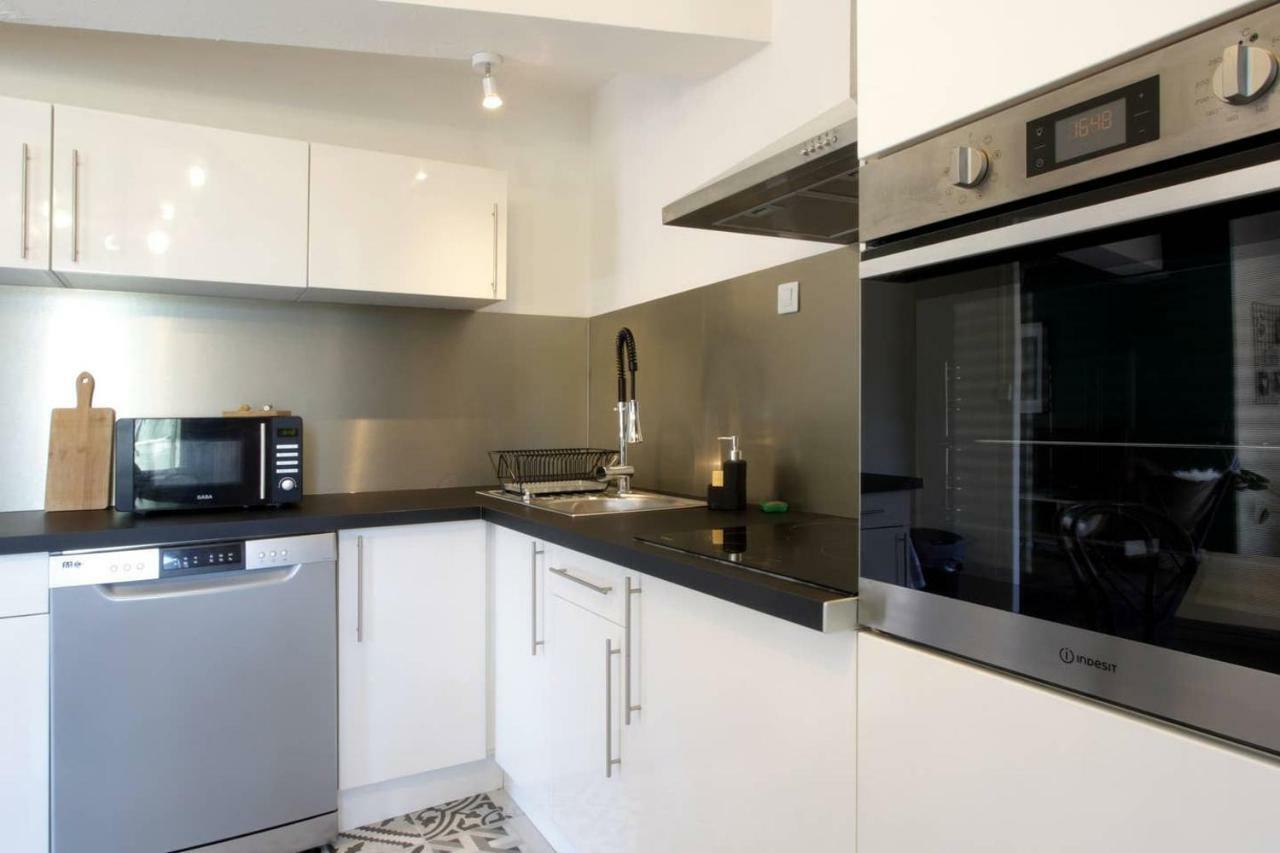 Les Gites De Laure - L'Or Vert, Appartement Avec Vue Sur Le Chateau, Parking Prive, Climatisation, Netflix, A 160 M De La Cite Medievale Carcassonne Eksteriør billede
