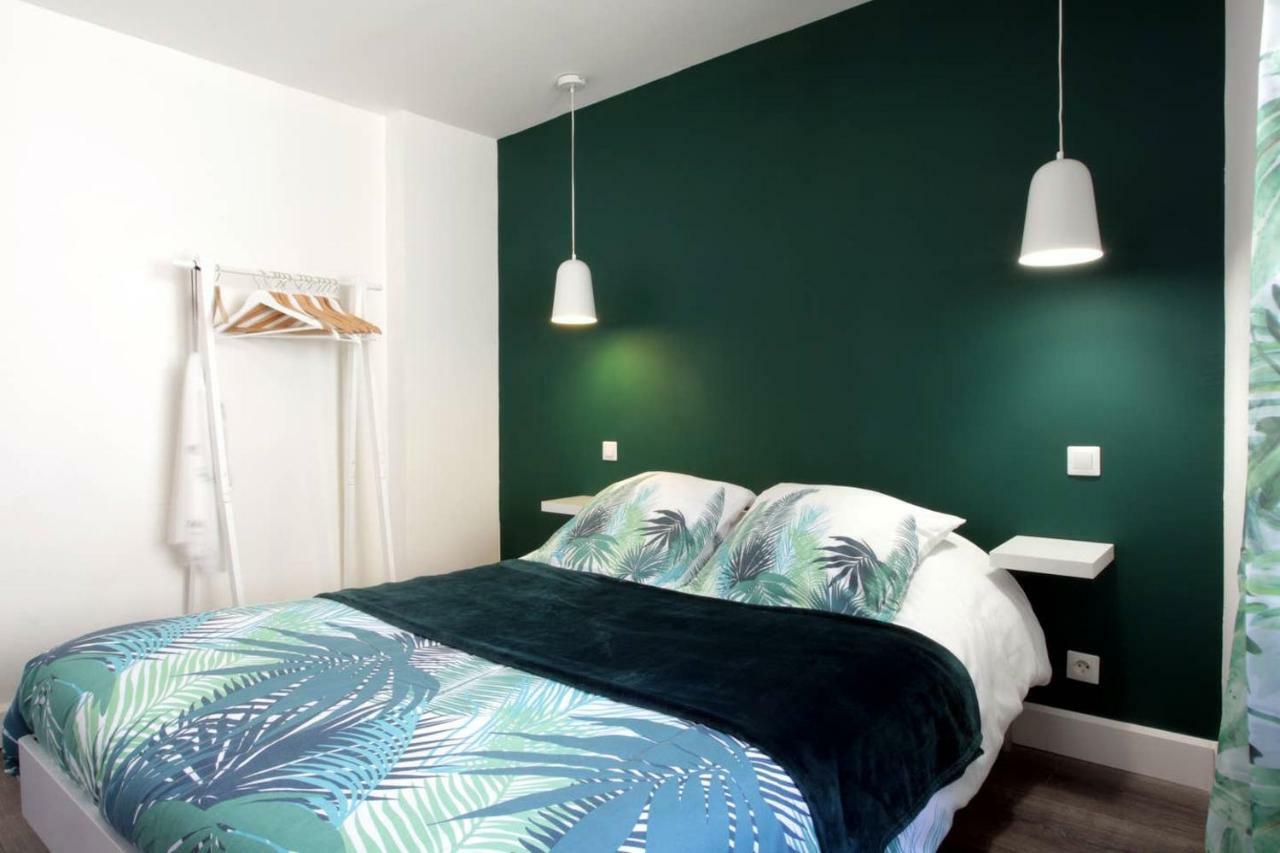 Les Gites De Laure - L'Or Vert, Appartement Avec Vue Sur Le Chateau, Parking Prive, Climatisation, Netflix, A 160 M De La Cite Medievale Carcassonne Eksteriør billede