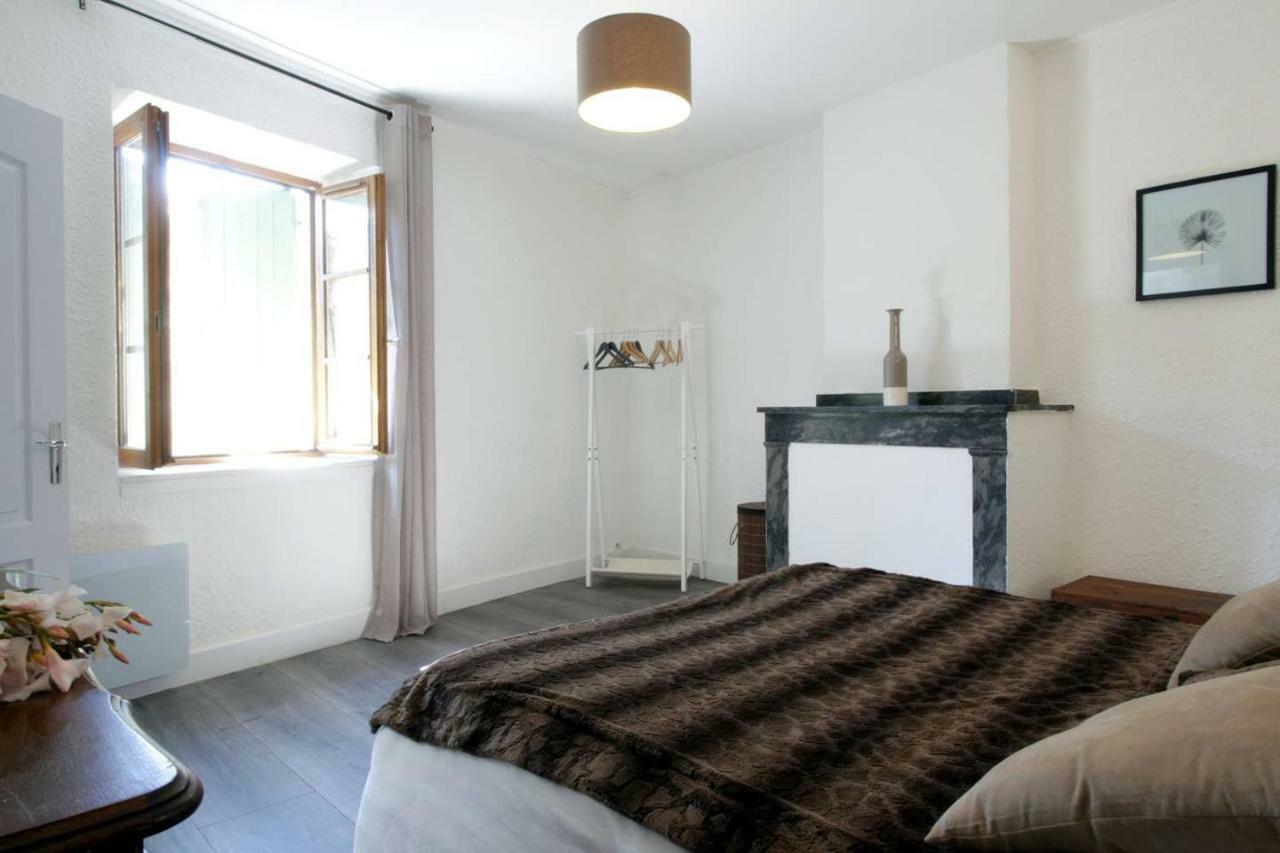 Les Gites De Laure - L'Or Vert, Appartement Avec Vue Sur Le Chateau, Parking Prive, Climatisation, Netflix, A 160 M De La Cite Medievale Carcassonne Eksteriør billede
